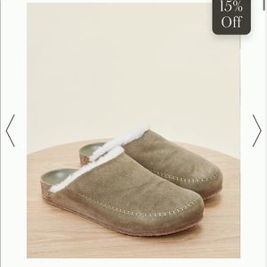 Jenni Kayne Shearling-Lined Moc Clog, Laurel Size 39 NWT